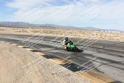 media/Nov-30-2025-TrackXperience (Sun) [[c0061d280f]]/2-Level 2/Session 4 (Turn 12 Inside)/